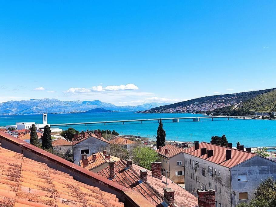 Bird View Apartment Carlissima Trogir Eksteriør bilde